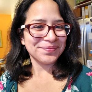 Meet your Posher, Cynthia